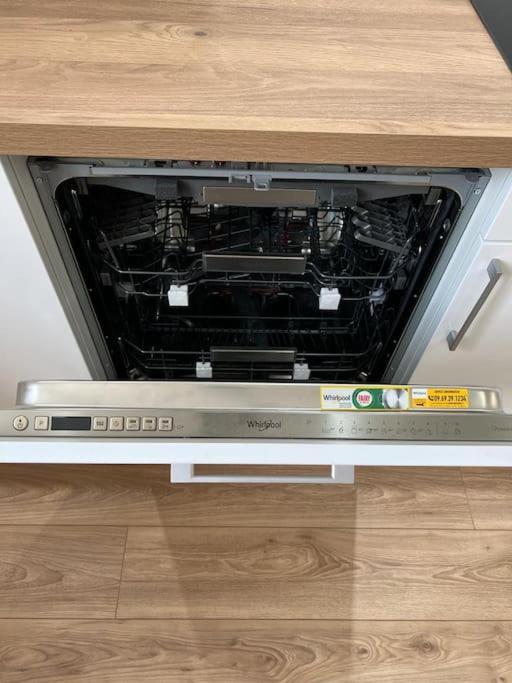 Cosy T3 Centre Reims/Pkg Priveアパートメント エクステリア 写真